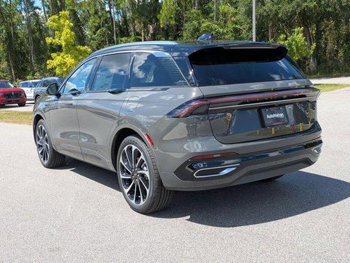 2025 Lincoln Nautilus Black Label