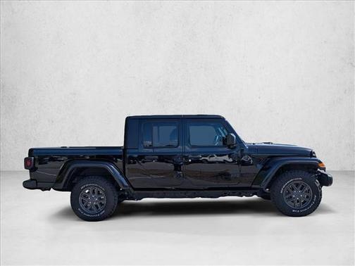 2024 Jeep Gladiator Sport S