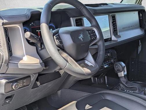 Avalanche Gray 2026 Ford Bronco Outer Banks
