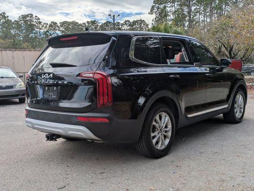 2022 Kia Telluride LX