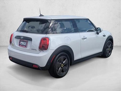 Nanuq White Metallic 2024 MINI Hardtop Cooper S