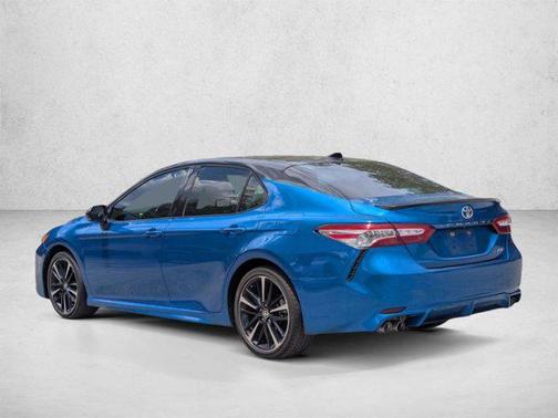 Blue Streak/Midnight Black Metallic 2020 Toyota Camry XSE