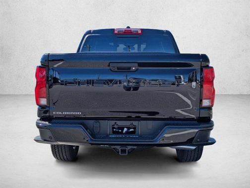 Black 2025 Chevrolet Colorado LT