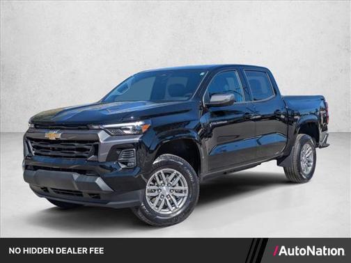Black 2025 Chevrolet Colorado LT