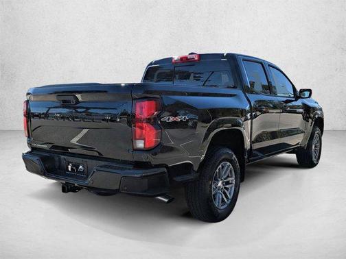 Black 2025 Chevrolet Colorado LT