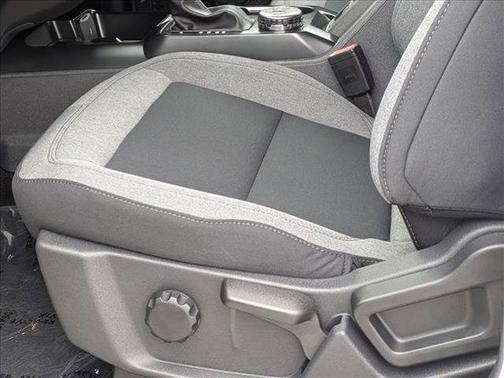 Oxford White 2026 Ford Bronco Base 4 Door 4x4