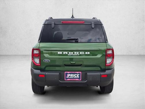 Eruption Green Metallic 2025 Ford Bronco Sport Outer Banks