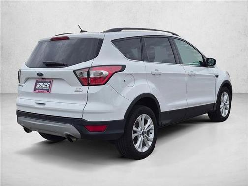 White 2018 Ford Escape SE