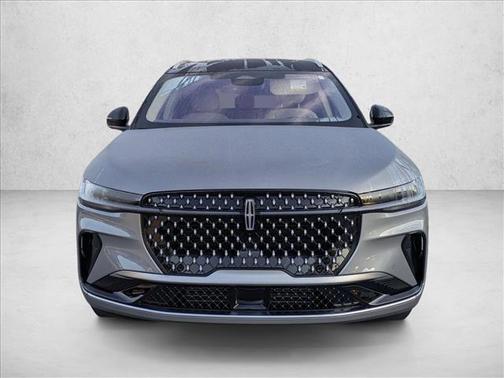 2025 Lincoln Nautilus Reserve