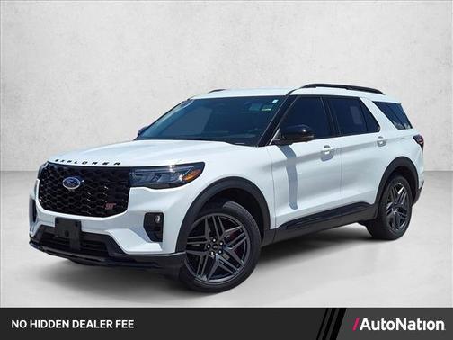 Star White Metallic Tri-Coat 2026 Ford Explorer ST