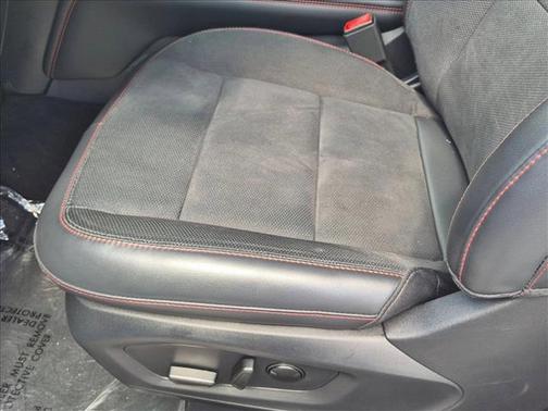 Star White Metallic Tri-Coat 2026 Ford Explorer ST