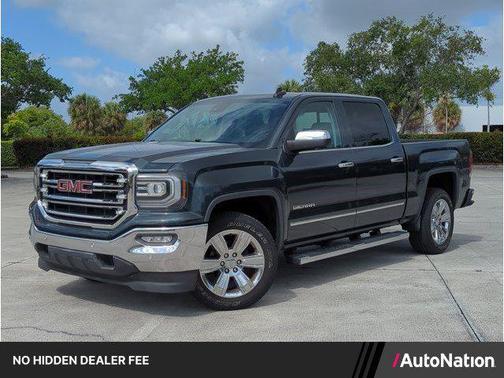 Dark Slate Metallic 2017 GMC Sierra 1500 SLT