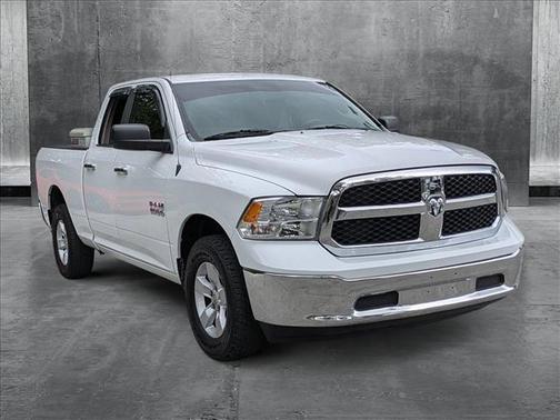 2015 RAM 1500 SLT