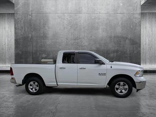 2015 RAM 1500 SLT