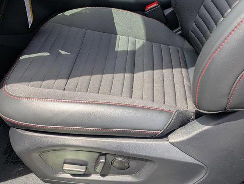 Space White Metallic 2026 Ford Explorer ST-Line