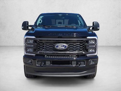 Agate Black Metallic 2027 Ford F-250 XL