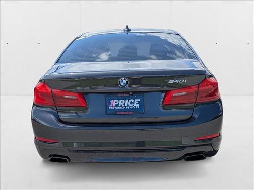2019 BMW 540 540i