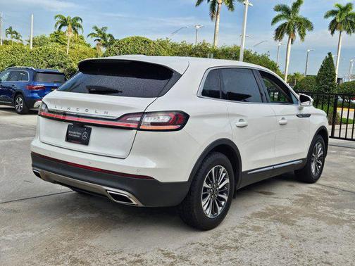 2023 Lincoln Nautilus Standard