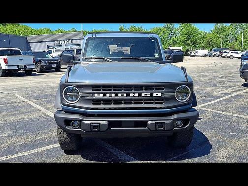 AZURE GRAY MET TRI-COAT 2024 Ford Bronco Black Diamond