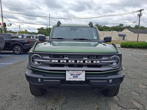 Eruption Green Metallic 2024 Ford Bronco Big Bend