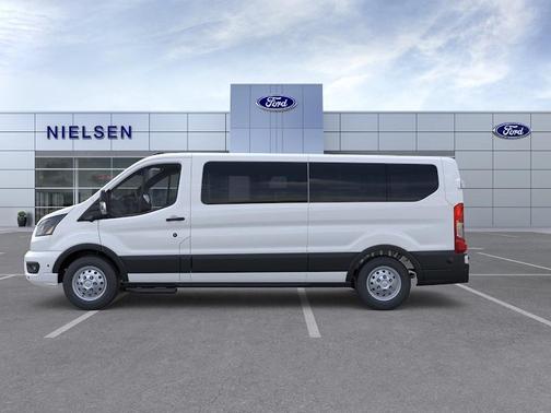 OXFORD WHT 2026 Ford Transit-350 XL