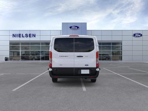 OXFORD WHT 2026 Ford Transit-350 XL