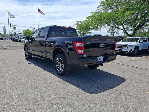 AGATE BLACK METALLIC 2023 Ford F-150 XL