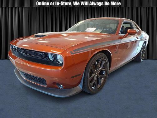 Sinamon Stick 2022 Dodge Challenger R/T