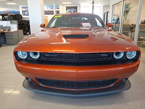 Sinamon Stick 2022 Dodge Challenger R/T