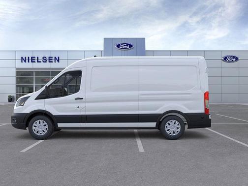 OXFORD WHITE 2026 Ford Transit-250 Base