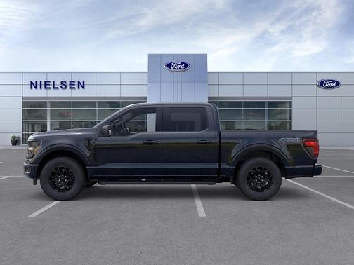 AGATE BLACK METALLIC 2026 Ford F-150 XLT