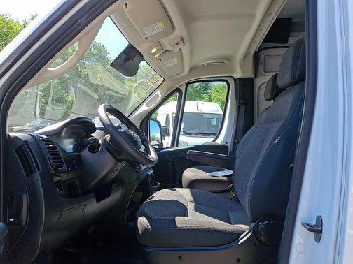 Bright White Clearcoat 2023 RAM ProMaster 3500 High Roof