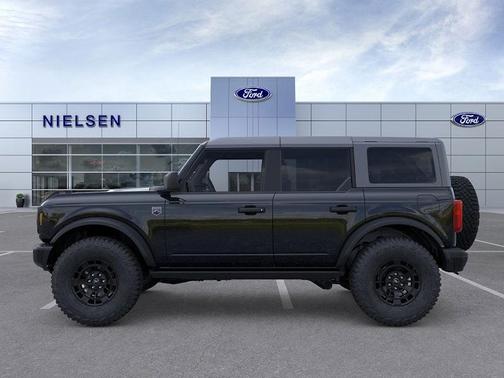 SHADOW BLACK 2026 Ford Bronco Big Bend