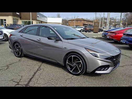 Fluid Metal 2023 Hyundai ELANTRA N Line