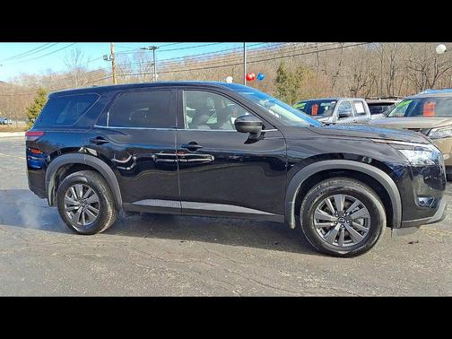 Super Black 2025 Nissan Pathfinder S 4WD
