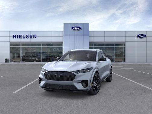 GLACIER GRAY MET TRI-COAT 2025 Ford Mustang Mach-E GT