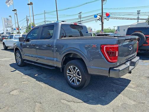 CARBONIZED GRAY METALLIC 2023 Ford F-150 XL