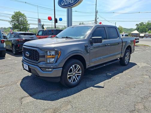 CARBONIZED GRAY METALLIC 2023 Ford F-150 XL