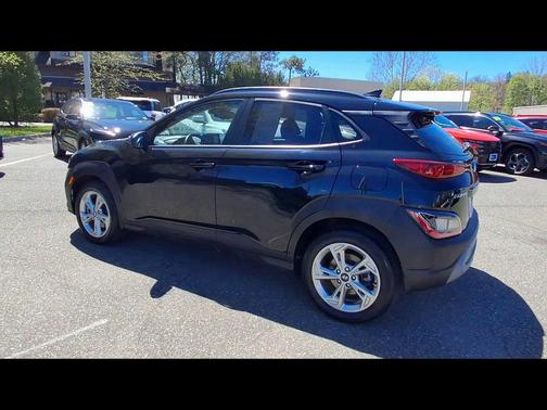 Abyss Black Pearl 2023 Hyundai KONA SEL