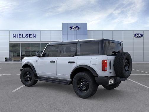 Oxford White 2026 Ford Bronco Big Bend