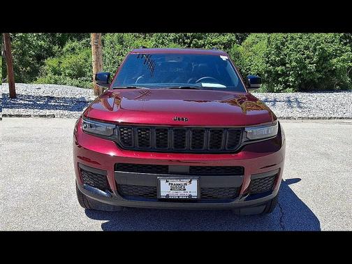 Velvet Red Pearlcoat 2025 Jeep Grand Cherokee L Altitude
