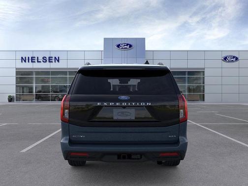 2026 Ford Expedition Max Active 4x4