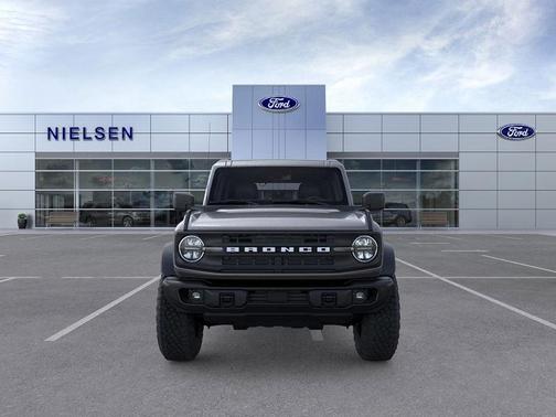 CARBONIZED GRAY METALLIC 2026 Ford Bronco Big Bend