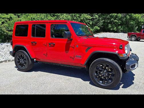 Firecracker Red Clearcoat 2025 Jeep Wrangler 4xe Sahara