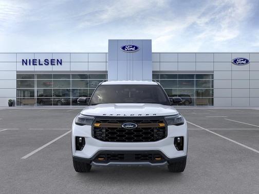 SPACE WHITE METALLIC 2026 Ford Explorer Tremor