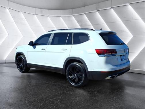 2023 Volkswagen Atlas 2.0T SE w/Technology
