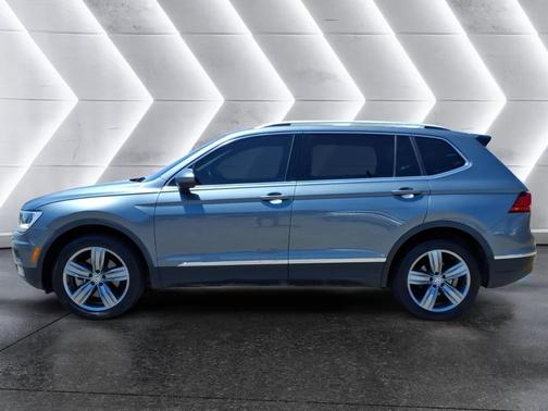 Platinum Gray Metallic 2021 Volkswagen Tiguan 2.0T SEL