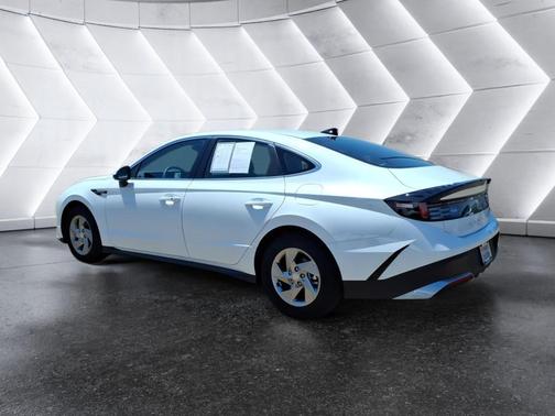 White 2025 Hyundai SONATA SE