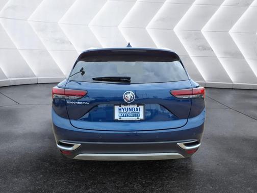 Sapphire Metallic 2022 Buick Envision Essence