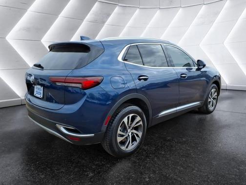 Sapphire Metallic 2022 Buick Envision Essence